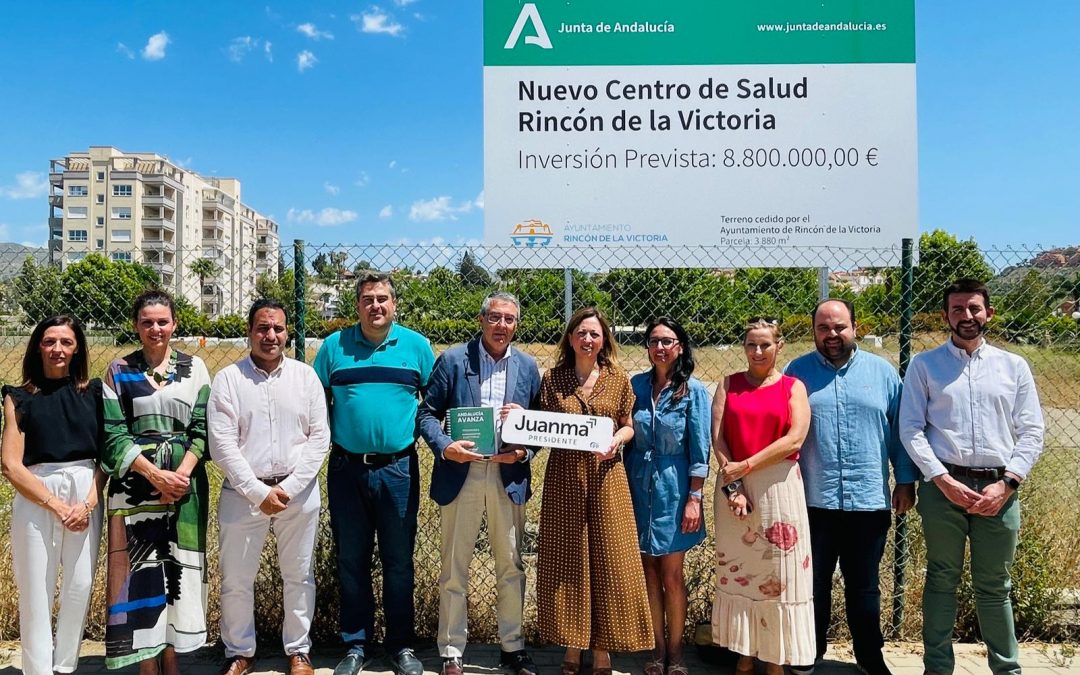 Rocío Ruiz respalda a Salado y Navarro en Rincón de la Victoria de cara a las elecciones andaluzas