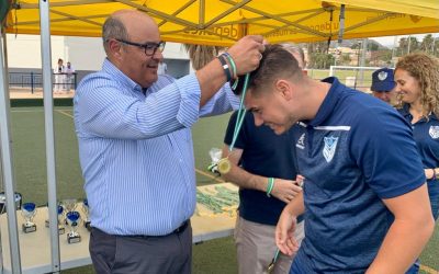 Entrega de trofeos de la Escuela de Fútbol José Santacruz Vélez FC