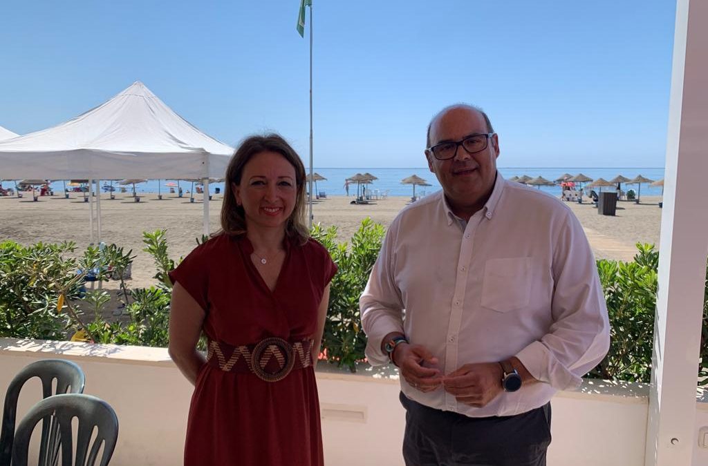 Patricia Navarro denuncia “el abandono” del Gobierno a las playas de la provincia de Málaga