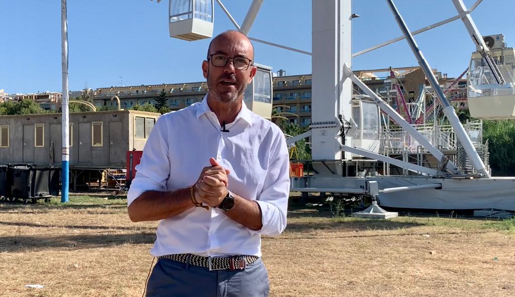 La noria y las nuevas atracciones permitidas, competencia desleal para nuestros feriantes de la Feria Chica de Torre del Mar