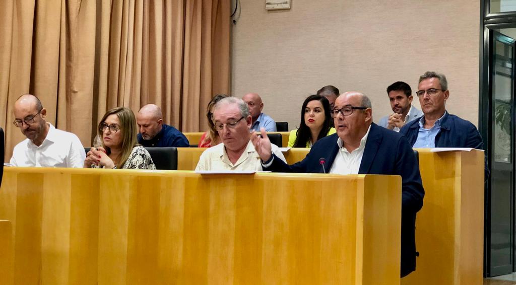 El Partido Popular saca adelante en el pleno un plan para incentivar el comercio en el Centro Histórico de Vélez