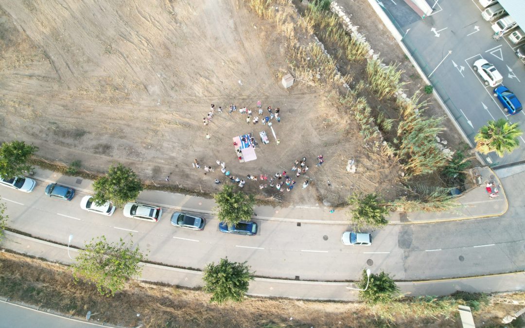 Manifestación para que el Ayuntamiento ceda suelo para la construcción de un instituto en Chilches