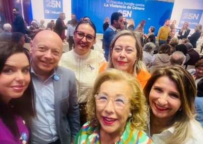 la entrega de premio de Junt@s contra la Violencia de Género
