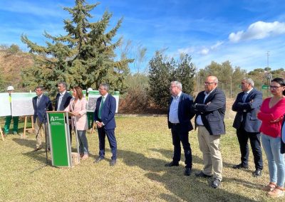 Jesús Lupiáñez y Rocío Ruiz, en las obras del EDAR de Rincón de la Victoria