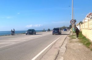 Sin noticias de la Senda Litoral entre Chilches y Benajarafe 5433e9f9 141b 453c af4f bc7904ed3808 Sin noticias de la Senda Litoral entre Chilches y Benajarafe; peatones por la calzada