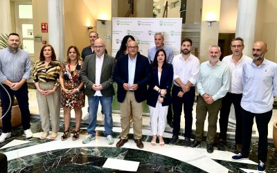 Jesús Lupiáñez reparte las delegaciones entre el nuevo equipo de gobierno del Ayuntamiento de Vélez-Málaga: “Ahora, a trabajar por nuestros vecinos”  